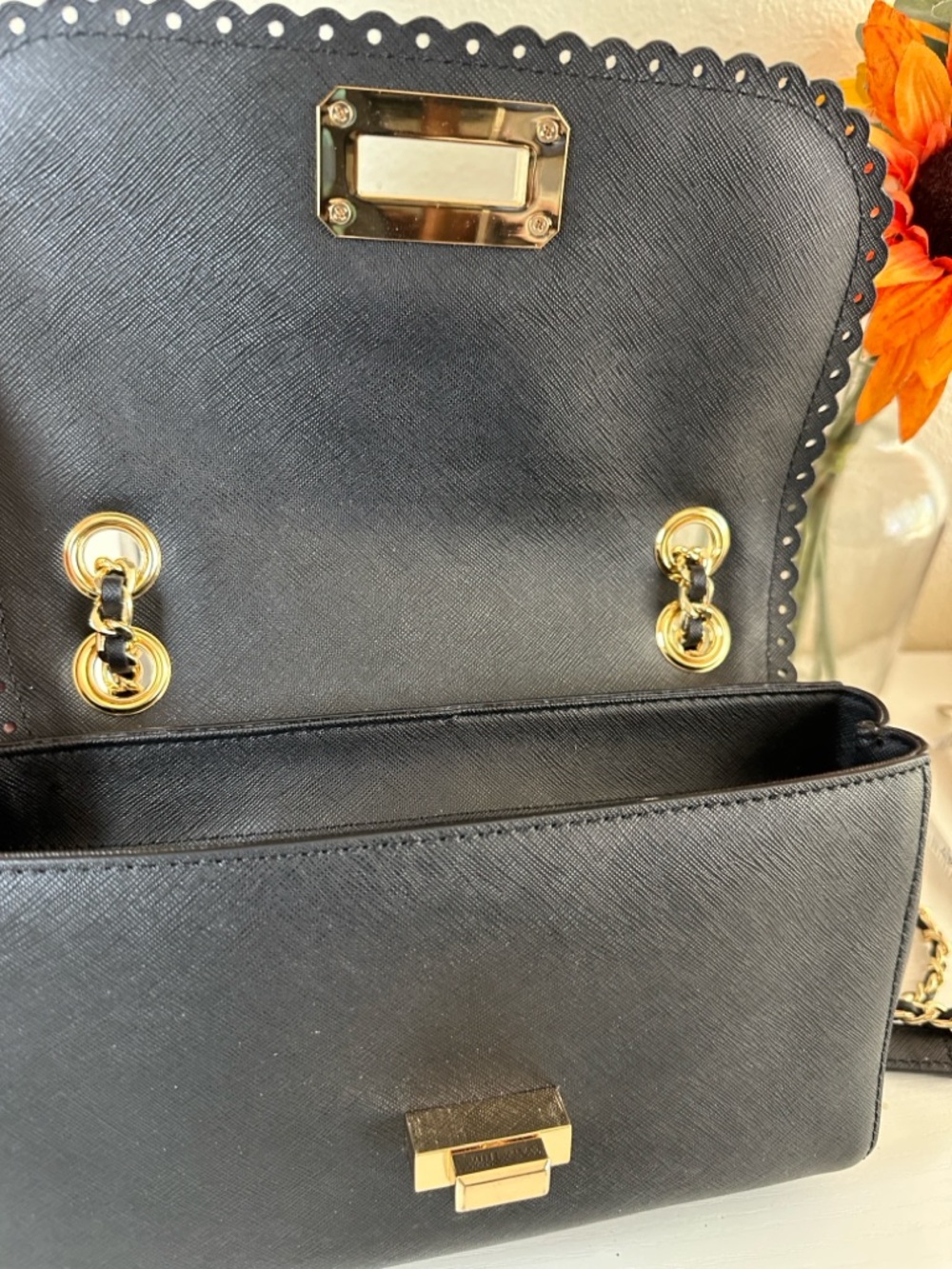 Michael Kors Black Shoulder Bag with Gold Chain - Picture 8 of 15
